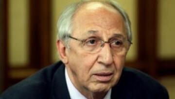 Σκληρή γλώσσα Παπαϊωάννου για Πεπόνη – Μουζακίτη