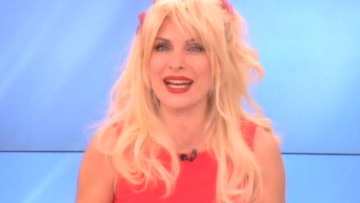 Το εντυπωσιακό μαλλί της Ελένης Μενεγάκη 