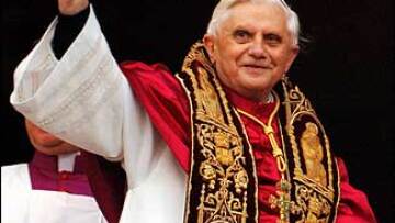 Αναστάσιμο μήνυμα από τον Πάπα με επίκεντρο τη Συρία   