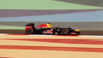 Μπαχρέιν: Ο Φέτελ στην pole!