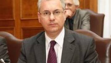 Δυσαρέσκεια για τη μη πρόσκληση Καμμένου στην αποψινή σύσκεψη 