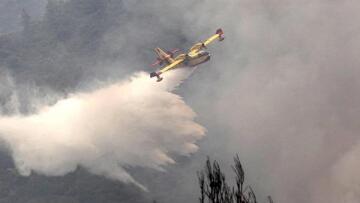 Σε ύφεση οι πυρκαγιές σε Άγιο Όρος και  Κορινθία 