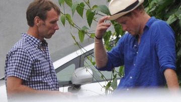 Προβληματισμένος ο Χάρι για τις γυμνές φωτογραφίες