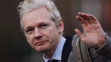 Διαψεύδει η Σουηδία την πρόταση Ισημερινού για τον Ασάνζ