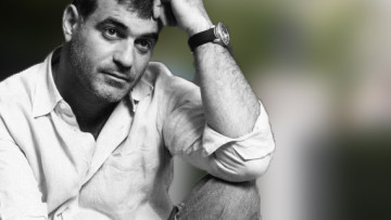 Συλλαμβάνουν δημοσιογράφο, «κουκουλώνουν» τη λίστα!