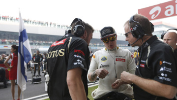 Παραμένει στη Lotus ο Ράικονεν!