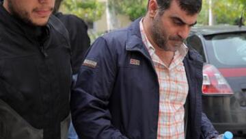 Δείτε καρέ - καρέ τη σύλληψη του Κ. Βαξεβάνη 