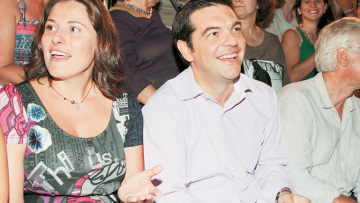 Έφυγε για το 12ήμερο ταξίδι σε Βραζιλία - Αργεντινή ο Τσίπρας