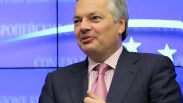 Ρέιντερς: Η κυβέρνηση δεν έκανε τίποτα για να προσελκύσει τους πλούσιους Γάλλους