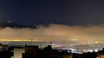 Με ευχολόγια θέλουν να «σβήσουν» τα τζάκια  