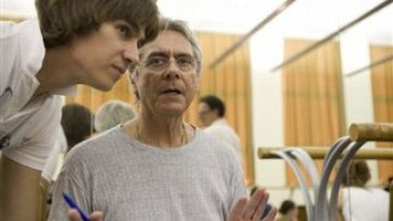 Ανακρίνονται υπάλληλοι του Μπολσόι για την επίθεση με οξύ