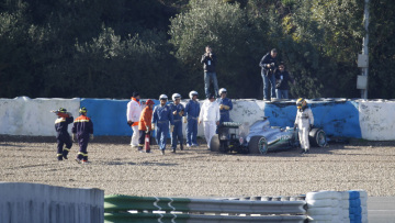 Τράκαρε ο Χάμιλτον