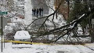 Η χειρότερη χιονοθύελλα των τελευταίων δεκαετιών απειλεί τις ΗΠΑ