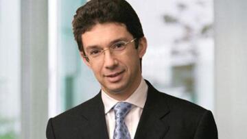 Ένας Έλληνας στην κορυφή της Philip Morris 