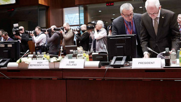 Πισώπλατο χτύπημα στην Κύπρο