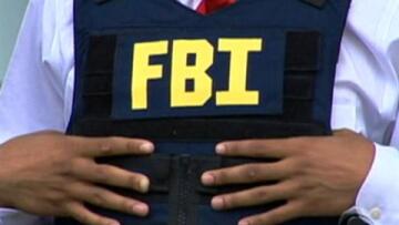 Το FBI κουνάει το «δάκτυλο» στα ΜΜΕ