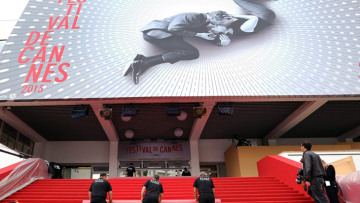 The great Leonardo Di Caprio ή ψιτ κορίτσια ο Μπάρκουλης!