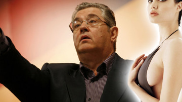 Γιατί το ΠΑΜΕ τα έβαλε με την... Τζολί!