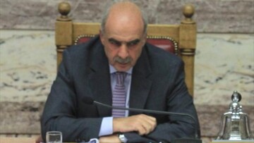 Δεν γνωρίζω βουλευτές που οπλοφορούν στη Βουλή, λέει ο Μεϊμαράκης 