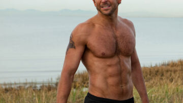 Σίγουρο «Hangover»... από το κορμί του Bradley Cooper!