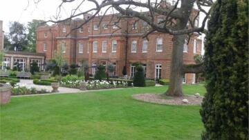 Οι πόρτες της Λέσχης Μπίλντερμπεργκ «ανοίγουν» σήμερα στη Βρετανία