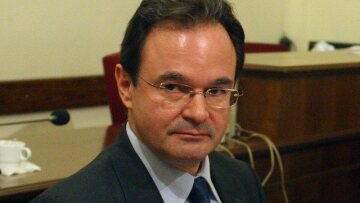 Εξηγήσεις για τη φοροδιαφυγή των 6 εκατ. δίνουν οι εξαδέλφες Παπακωνσταντίνου