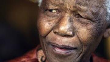 Ο Λευκός Οίκος στο πλευρό της οικογένειας  Μαντέλα