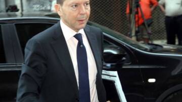 Ευρεία σύσκεψη Στουρνάρα με υπουργούς εν όψει τρόικας