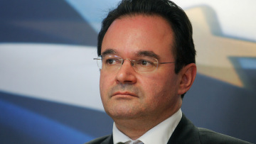 Προκλητικά αμετανόητος ο Παπακωνσταντίνου