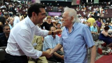 Μ. Γλέζος: Ξεγελιούνται όσοι νομίζουν ότι ο ΣΥΡΙΖΑ θα διασπαστεί