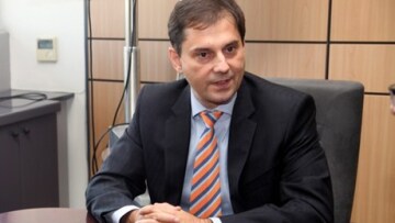 «Δεν θα υπάρξει παράταση στις φορολογικές δηλώσεις» επαναλαμβάνει ο Θεοχάρης