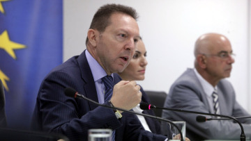 Ψάχνουν τη «χρυσή τομή» για τους πλειστηριασμούς
