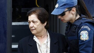 Η λογίστρια του Άκη δεν ήξερε για τις μίζες, είπε ο συνήγορος της Ευφ. Λαμπροπούλου