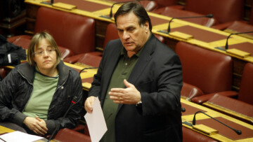 ΣΥΡΙΖΑ: Πέντε ερωτήματα για τη στάση της ΕΛΑΣ έναντι της Χρυσής Αυγής