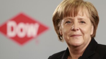 Σταθερά πρώτος ο συνασπισμός Μέρκελ  