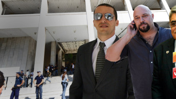 Συνελήφθησαν Μιχαλολιάκος - Κασιδιάρης - Λαγός - Παναγιώταρος - Μίχος