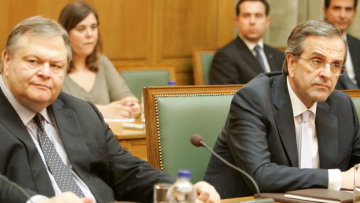  «Όχι» Σαμαρά και Βενιζέλου σε νέα μέτρα που περιορίζουν μισθούς και συντάξεις 