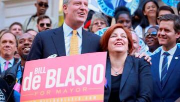 Ο Δημοκρατικός Μπιλ ντε Μπλάζιο πιθανός δήμαρχος της Νέας Υόρκης