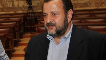 Κεγκέρογλου: Κατά λάθος ψήφισα άκυρο στην άρση ασυλίας των βουλευτών της ΧΑ