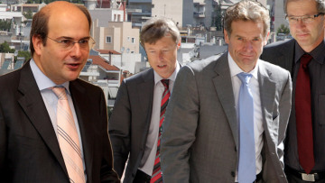 Προς συμφωνία για μερική άρση πλειστηριασμών