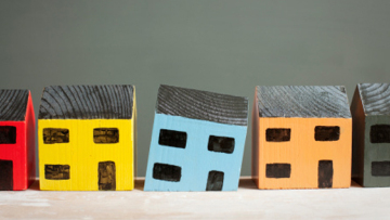 Πανελλαδική εκστρατεία ενημέρωσης της ΕΚΠΟΙΖΩ κατά των πλειστηριασμών