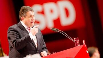 Γερμανία: Στο τιμόνι του SPD για άλλα δύο χρόνια ο Ζίγκμαρ Γκάμπριελ