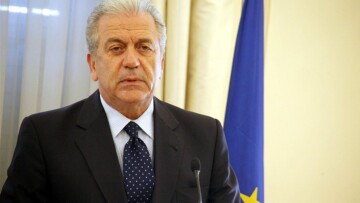 Αβραμόπουλος για Κληρίδη: Ο Ελληνισμός αποχαιρετά έναν από τους μεγαλύτερους ηγέτες της ιστορίας του