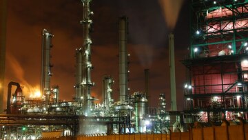 Βέλγιο: Τουλάχιστον ένας νεκρός από έκρηξη σε διυλιστήριο 