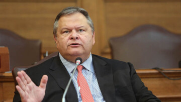 Αυστηρό μήνυμα Βενιζέλου στους βουλευτές του ΠΑΣΟΚ 