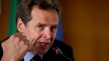 Τόμσεν: Η Ελλάδα θα χρειαστεί νέα μέτρα την περίοδο 2014-2016