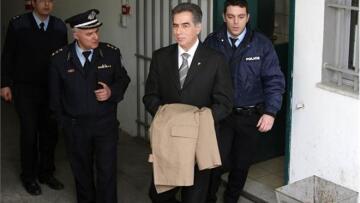 Ξανά στο εδώλιο ο Β. Παπαγεωργόπουλος