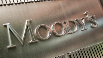 Moody's: Κατά 2 μονάδες αναβάθμισε την Ελλάδα 