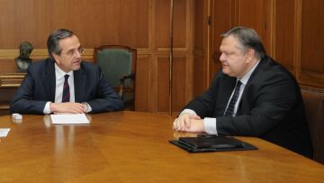 Επανασύνδεση των φτωχών με το δίκτυο της ΔΕΗ 