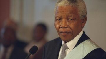 Βενιζέλος: «Σημείο αναφοράς ο Νέλσον Μαντέλα»